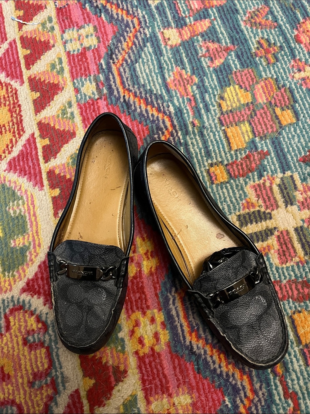 Coach Black Women's Leather Loafers with Metal Coach logo, style Olive